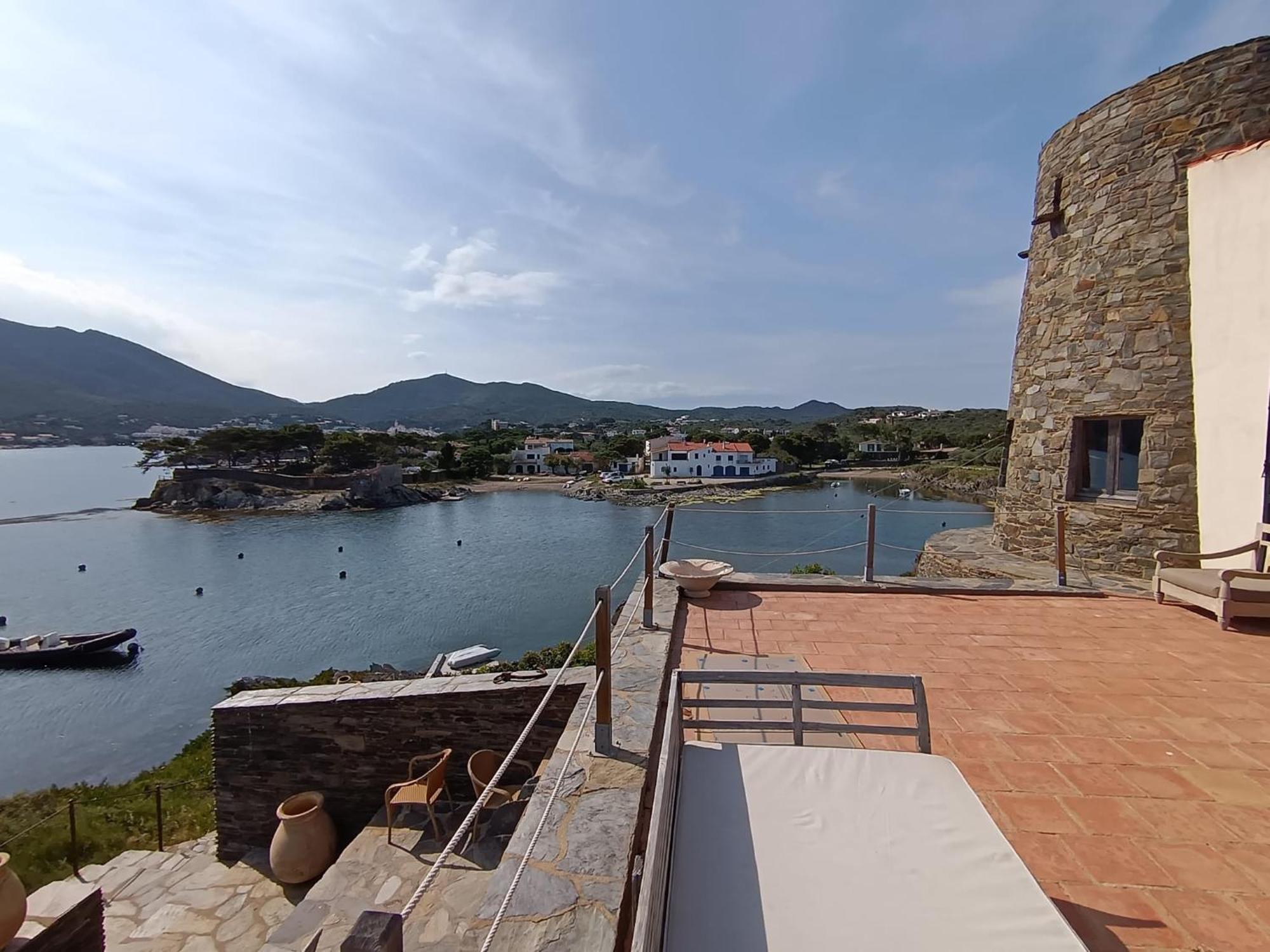 Isla Privada En De Ensueño Con 11 Dobles Con Baño Privado Y Piscina